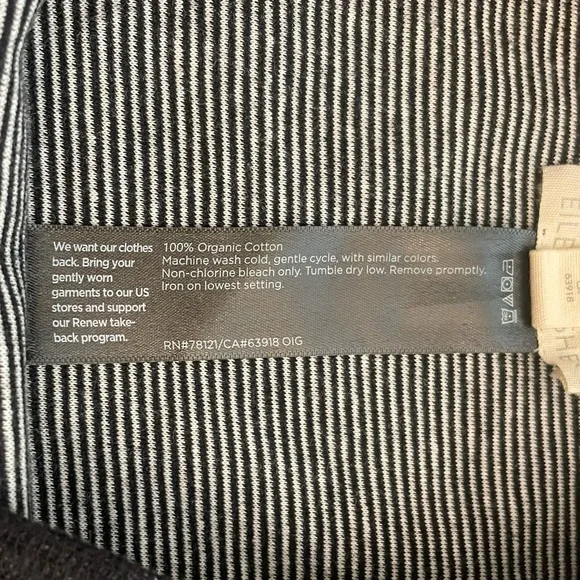 Eileen Fisher Doubleknit Organic Cotton Reversible Mock Neck Top - Picture 12 of 13